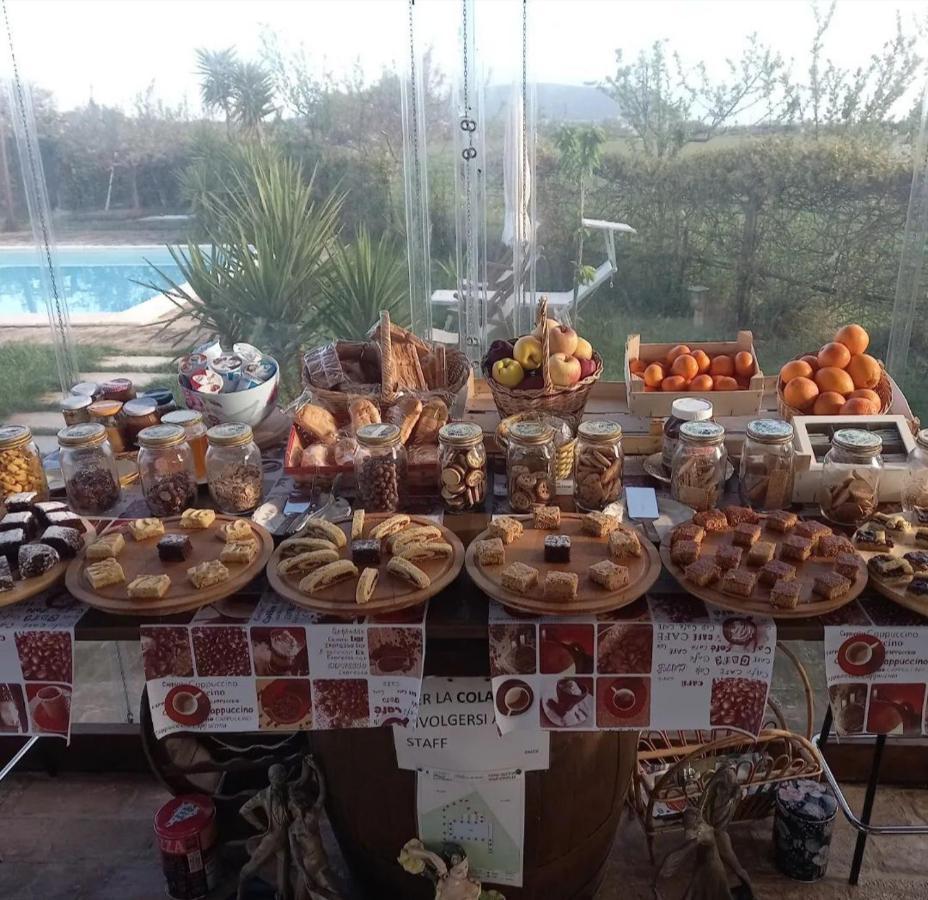Casale Papa Country Village Loreto Exterior photo