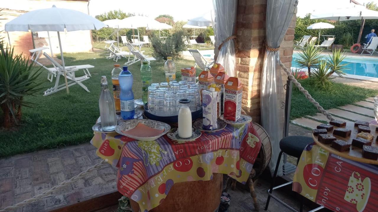 Casale Papa Country Village Loreto Exterior photo